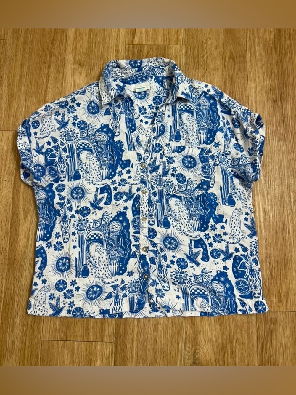 Cynthias Rowley White & Blue Printed Short-Sleeve Button-Down